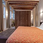 Suite Dei Greci